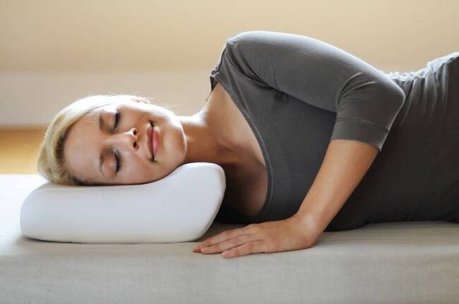 Li ser jûreya orthopedic wekî pêşîlêgirtina osteochondroza cervical razê
